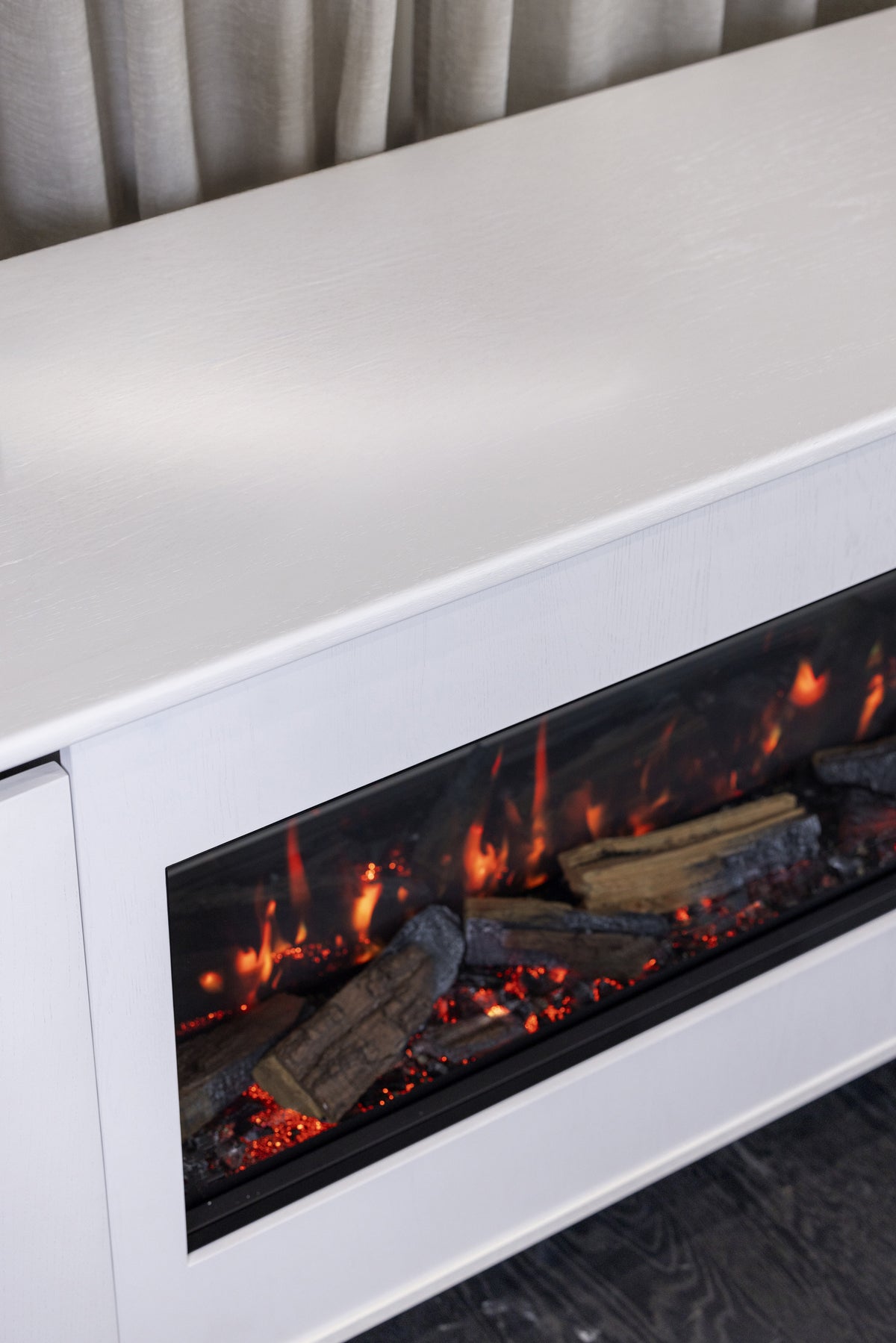 Rinnai ES Series Cabinet - Ashton 180