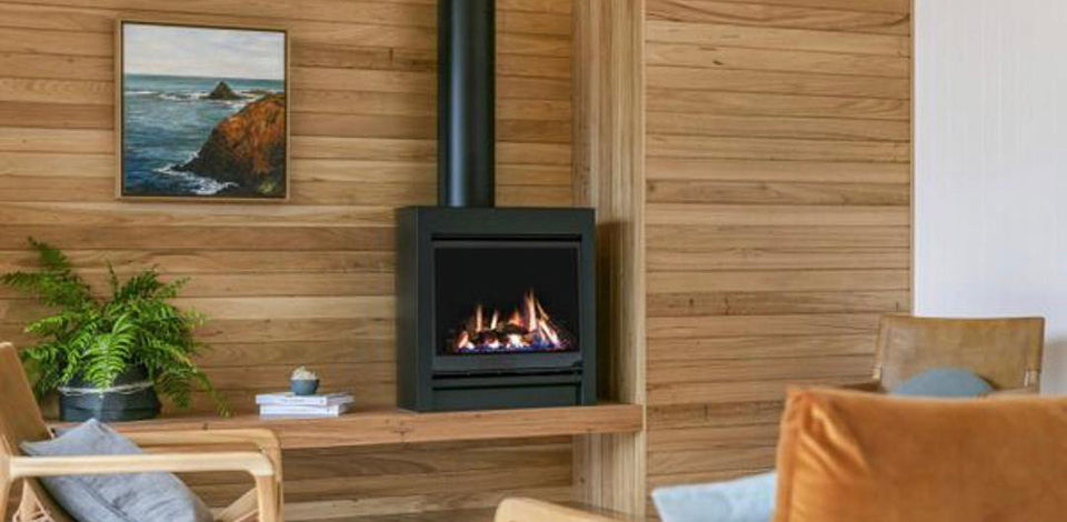 Escea DFS730 Freestanding Gas Fireplace – Hot Water & Heating